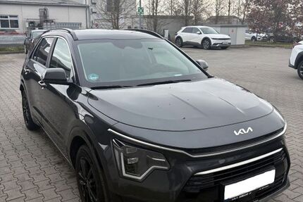 Kia Niro 35.817 km 26.000 &euro; Frankfurt am Main 65929