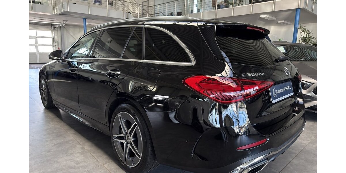 Mercedes-Benz C 300 T de 4M AMG PREMIUM+ SITZKLIMA -AHK -PANO! 16.119 km 53.749 &euro; Groß-Umstadt 64823