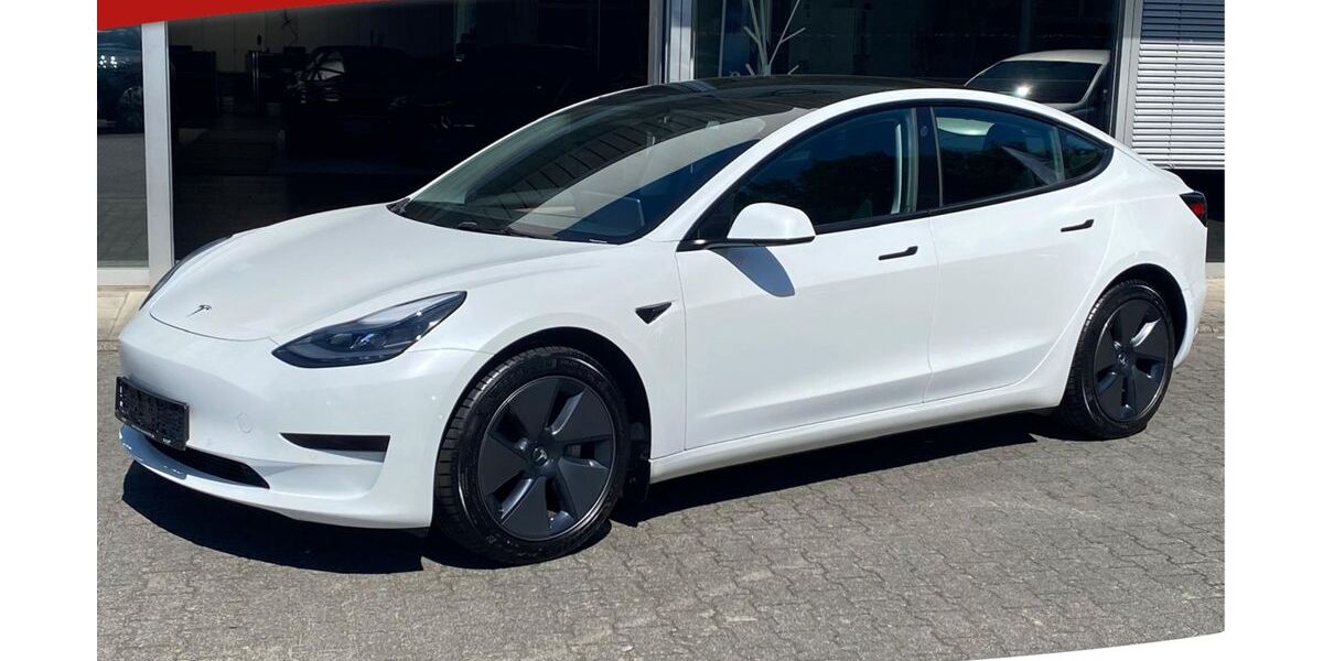 Tesla Model 3 38.381 km 27.450 &euro; Dieburg 64807