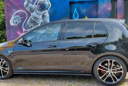 VW Golf 114.400 km 17.450 &euro; Dreieich Sprendlingen 63303