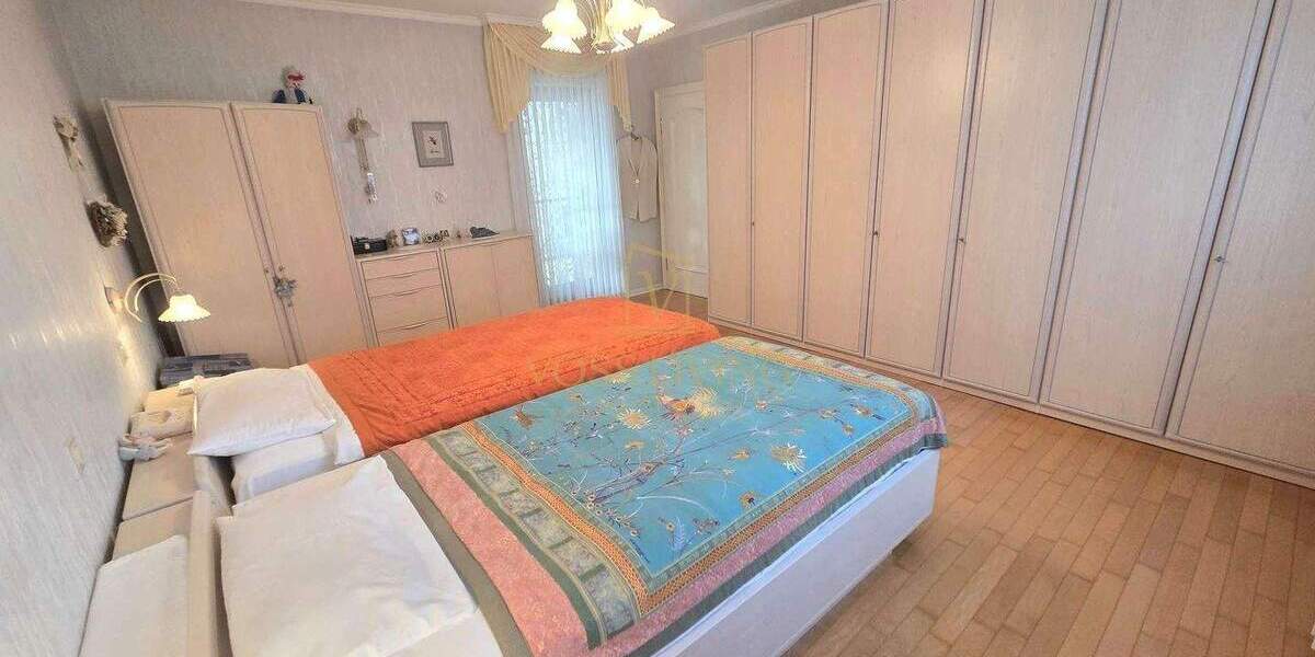 Einfamilienhaus Karben Klein-Karben - 8 Zimmer, 224 m&sup2;, 669.000&euro; | Angebot:25689269