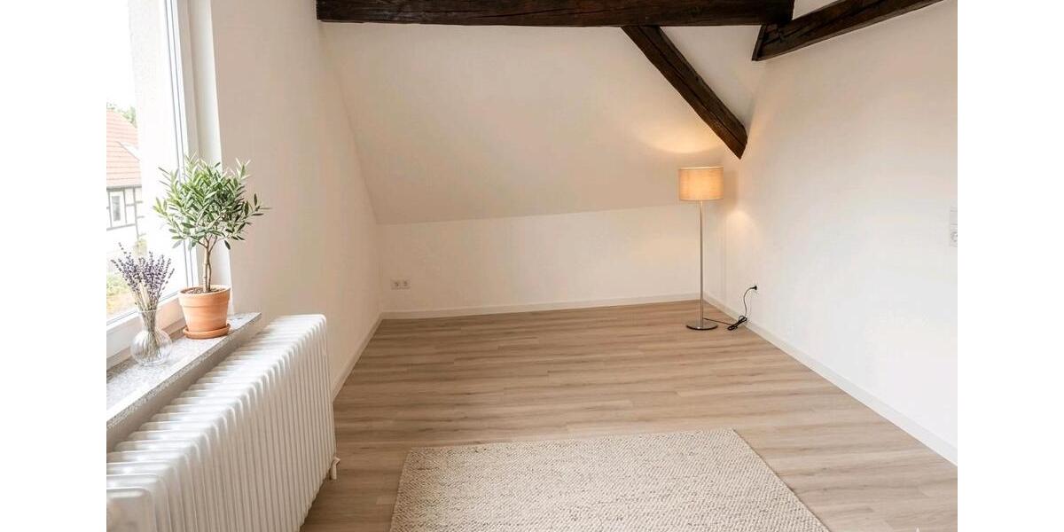 Dachgeschoßwohnung Friedberg (Hessen) - 3 Zimmer, 67 m&sup2;, 790&euro; | Angebot:25842035