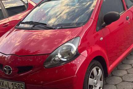 Toyota Aygo 70.000 km 3.500 &euro; Hanau, Brüder-Grimm-Stadt 63450