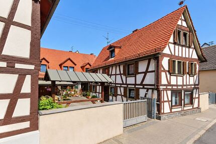 Denkmalgeschützte Hofreite mit vielseitigen Nutzungsmöglichkeiten in Frankfurt-Seckbach - Haus Frankfurt am Main Innenstadt 3 | Angebot:27720599