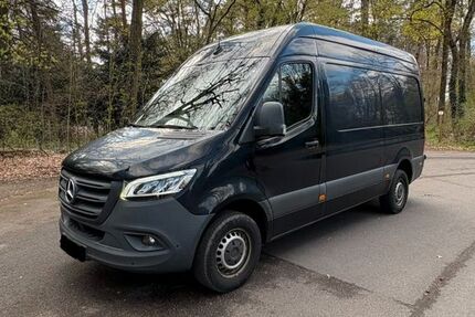 Mercedes-Benz Sprinter 303.000 km 18.500 &euro; frankfurt 60315
