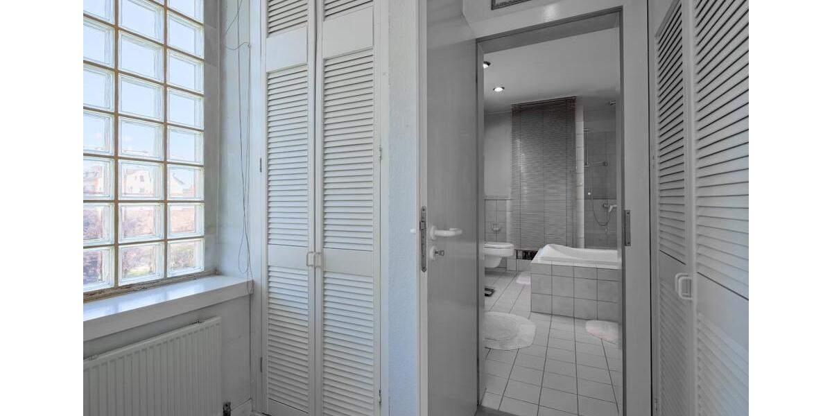 Loft - Studio - Atelier Frankfurt am Main Ost - 4 Zimmer, 192 m&sup2;, 720.000&euro; | Angebot:22171719