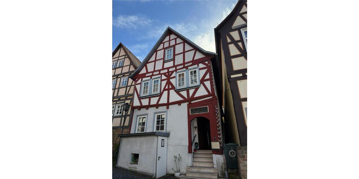 Einfamilienhaus Ortenberg - 5 Zimmer, 170 m&sup2;, 145.000&euro; | Angebot:23297407
