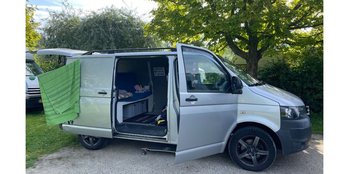 VW T5 Transporter 132.000 km 22.500 &euro; Neu-Isenburg 63263