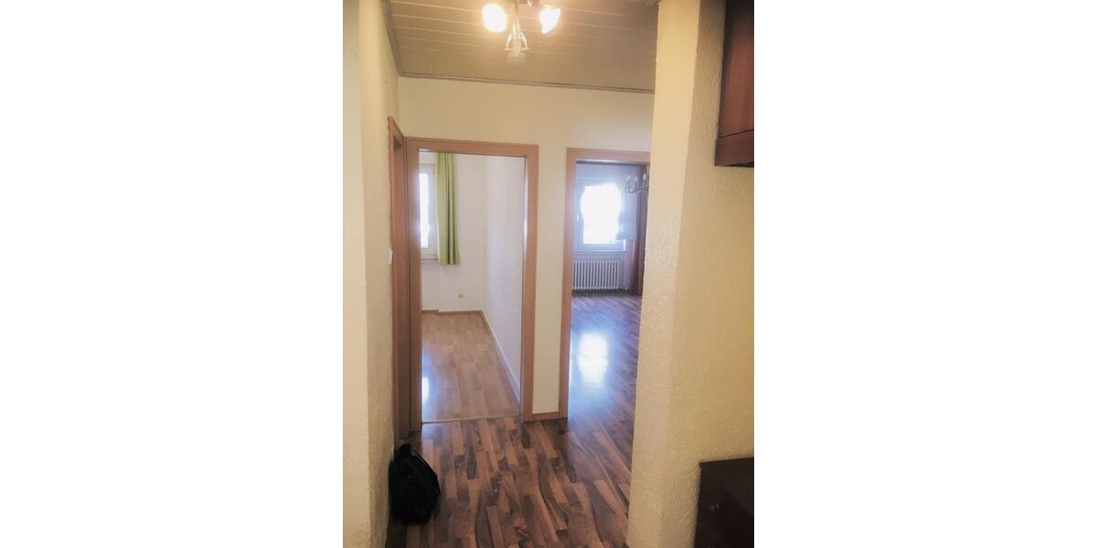 Erdgeschoßwohnung Frankfurt am Main Schwanheim - 3 Zimmer, 70 m&sup2;, 1.190&euro; | Angebot:25964081