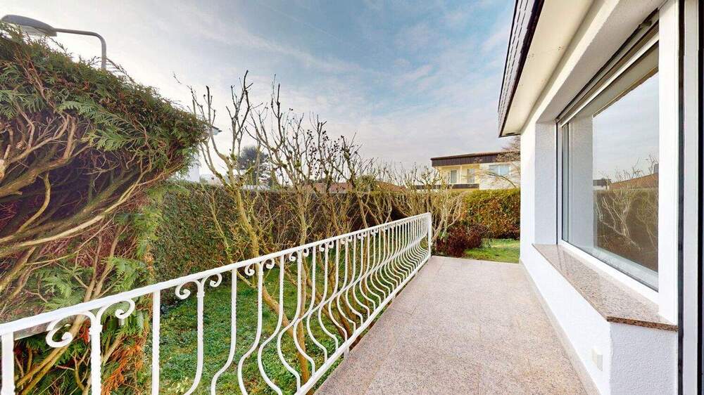 Einfamilienhaus Frankfurt am Main Niederursel - 3 Zimmer, 137 m&sup2;, 1.080.000&euro; | Angebot:25663791