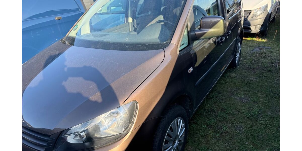 VW Caddy 130.000 km 8.999 &euro; Hanau 63457