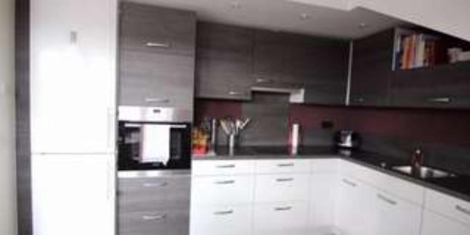 Dachgeschoßwohnung Rödermark - 3.5 Zimmer, 86 m&sup2;, 1.400&euro; | Angebot:25343829