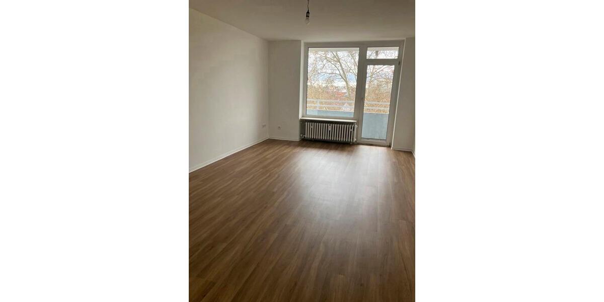 Etagenwohnung Frankfurt am Main Ost - 1 Zimmer, 36 m&sup2;, 576&euro; | Angebot:25601784
