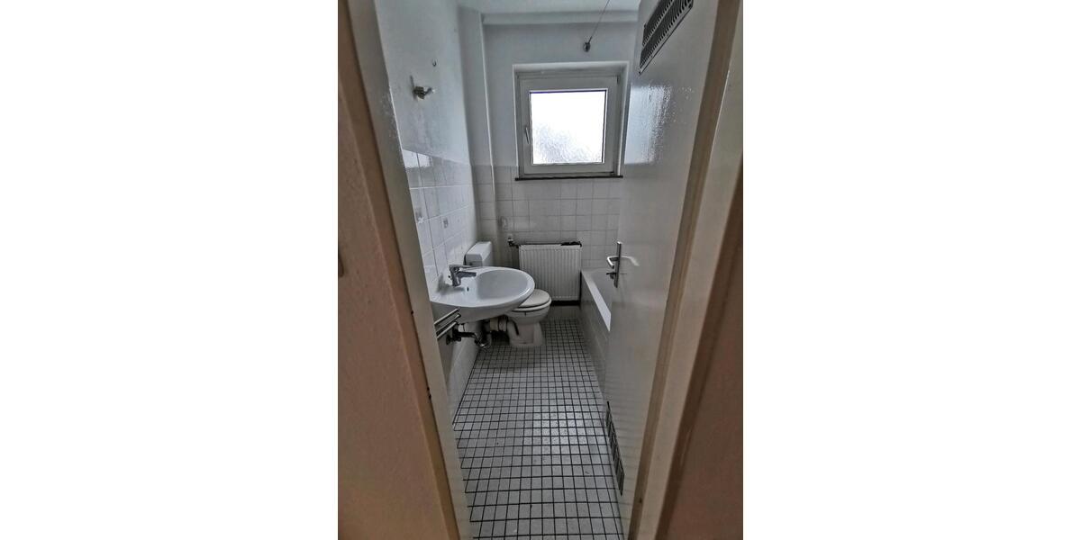 Etagenwohnung Frankfurt am Main Ost - 3 Zimmer, 60 m&sup2;, 255.000&euro; | Angebot:25935543