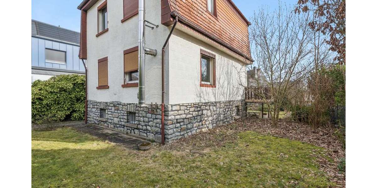 Ihr neues Zuhause: Freistehendes Einfamilienhaus in begehrter Lage - Einfamilienhaus Bad Homburg vor der Höhe Gonzenheim | Angebot:25416767