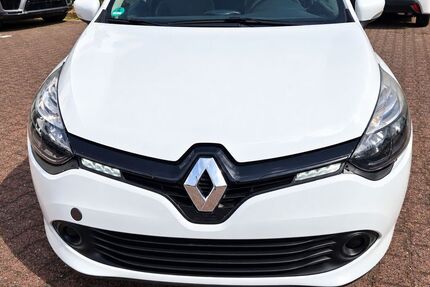 Renault Clio 10.000 km 9.990 &euro; Kelsterbach 65451