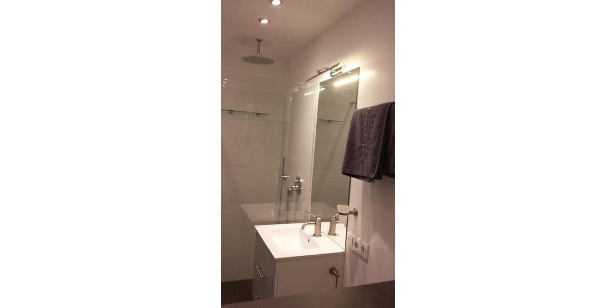 Etagenwohnung Frankfurt am Main Niederrad - 2 Zimmer, 60 m&sup2;, 1.050&euro; | Angebot:23793797