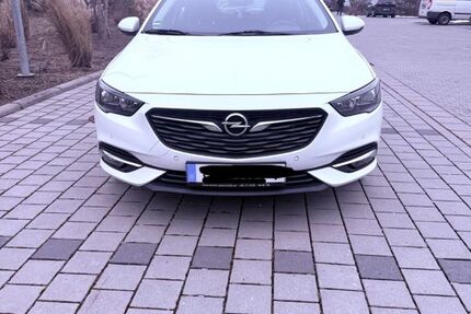Opel Insignia 180.000 km 10.500 &euro; Offenbach am Main 63069
