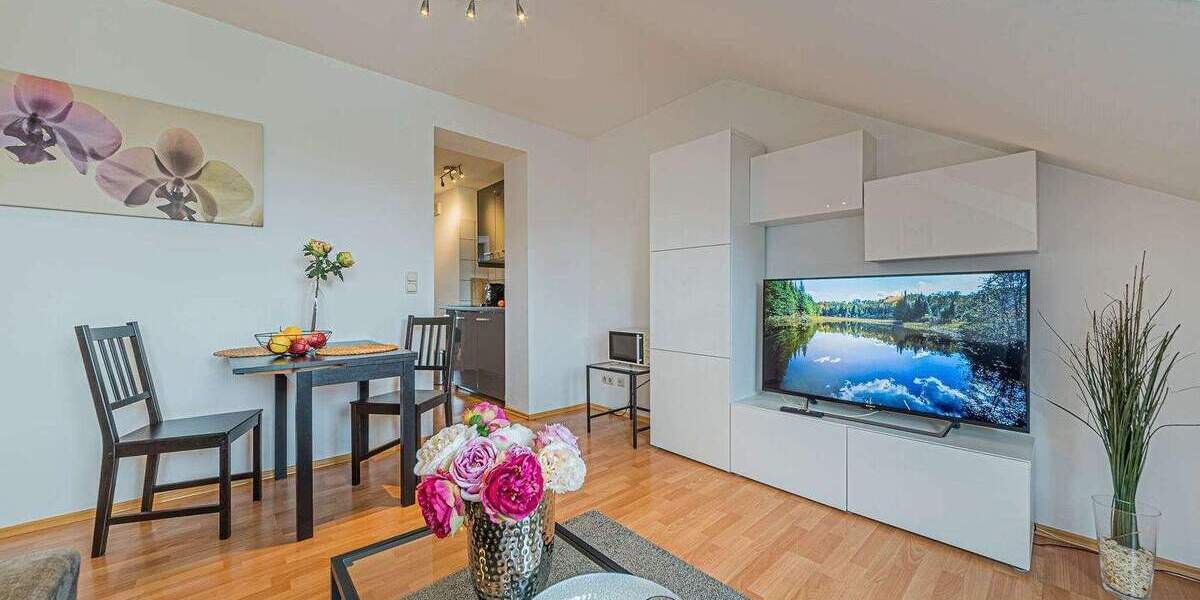 Etagenwohnung Frankfurt am Main Sachsenhausen - 2 Zimmer, 60 m&sup2;, 1.650&euro; | Angebot:25727280