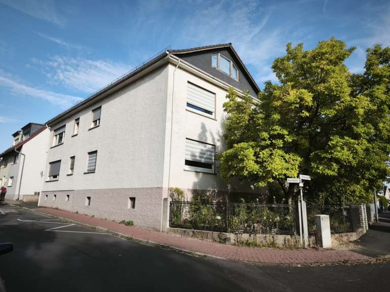 Einfamilienhaus Steinbach - 11 Zimmer, 260 m&sup2;, 599.000&euro; | Angebot:27507228