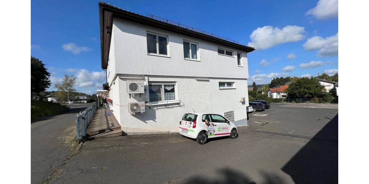 Mehrfamilienhaus, Wohnhaus Ortenberg Bleichenbach - 6 Zimmer, 293 m&sup2;, 435.000&euro; | Angebot:25685661