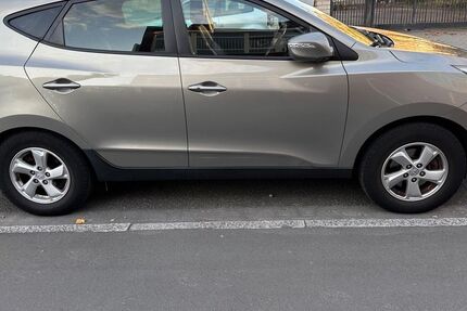 Hyundai ix35 150.345 km 5.700 &euro; Friedrichsdorf 61381