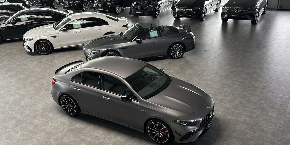 Mercedes-Benz A 35 AMG 4M Limousine AERODYNAMIC-FAHRASSIST-360 21.415 km 49.889 &euro; Groß-Umstadt 64823