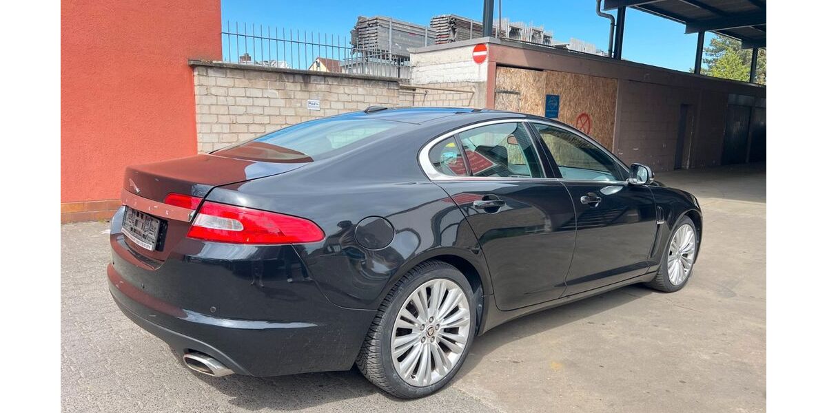 Jaguar XF 121.000 km 9.500 &euro; Frankfurt am Main 65933