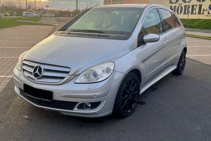 Mercedes-Benz B 200 163.000 km 4.750 &euro; Gelnhausen 63571
