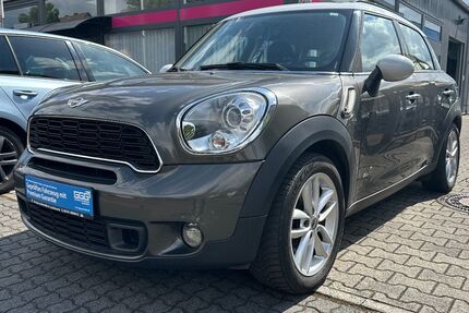 Mini Countryman S (Cooper) 152.267 km 9.899 &euro; Hanau 63450