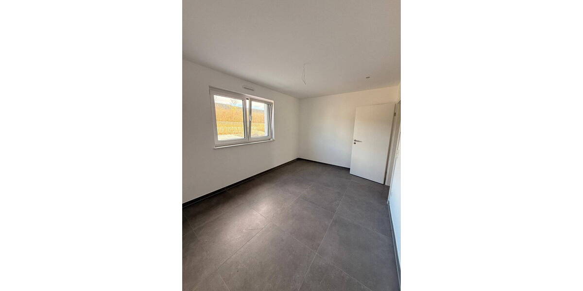 Etagenwohnung Offenbach Bieber - 4 Zimmer, 124 m&sup2;, 2.300&euro; | Angebot:25927060