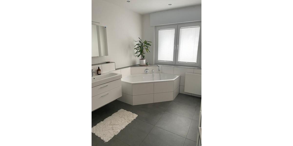 Mehrfamilienhaus, Wohnhaus Maintal - 7 Zimmer, 180 m&sup2;, 850.000&euro; | Angebot:26580505