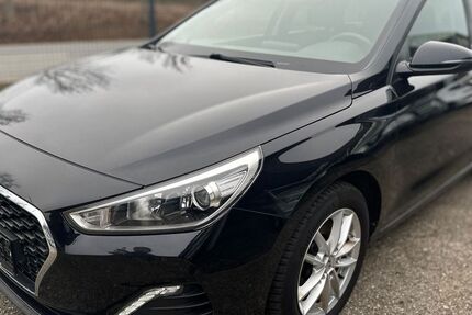 Hyundai i30 164.000 km 9.280 &euro; Friedberg 61169