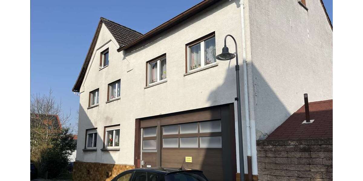 Einfamilienhaus Schöneck - 7 Zimmer, 288 m&sup2;, 450.000&euro; | Angebot:27090781
