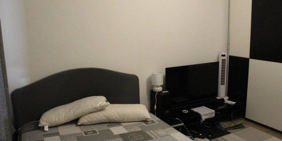 Etagenwohnung Frankfurt Innenstadt - 2 Zimmer, 50 m&sup2;, 600&euro; | Angebot:25927875