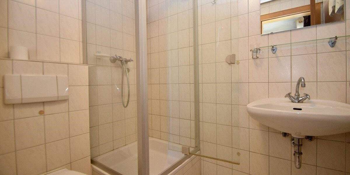 Einfamilienhaus Schaafheim - 1 Zimmer, 268 m&sup2;, 389.000&euro; | Angebot:25696249