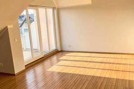 Wohnung Mühlheim - 3 Zimmer, 73 m&sup2;, 269.000&euro; | Angebot:25840085