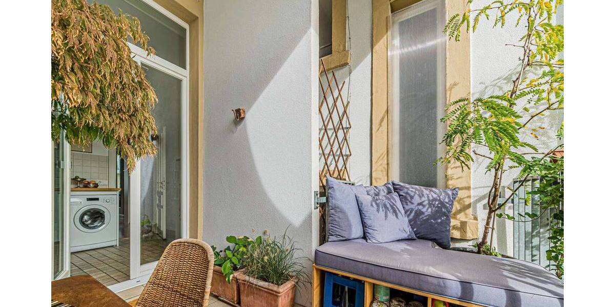 Etagenwohnung Frankfurt am Main Sachsenhausen - 2 Zimmer, 56 m&sup2;, 2.090&euro; | Angebot:26824536