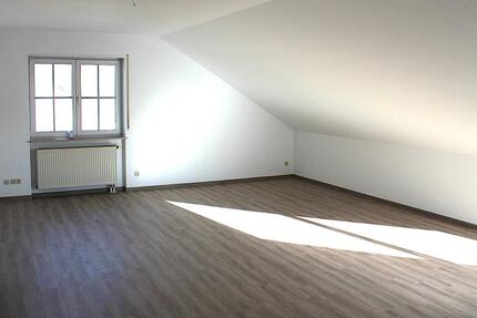 Wohnung Aschaffenburg Österreicher Kolonie - 2 Zimmer, 82 m&sup2;, 750&euro; | Angebot:26459656