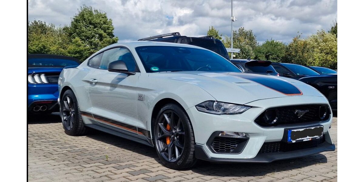 Ford Mustang 25.500 km 55.000 &euro; Mühlheim am Main 63165