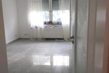 Wohnung Erlensee - 3 Zimmer, 66 m&sup2;, 920&euro; | Angebot:27625828