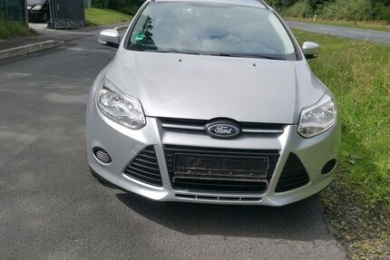 Ford Focus 60.000 km 5.300 &euro; friedrichsdorf 61381