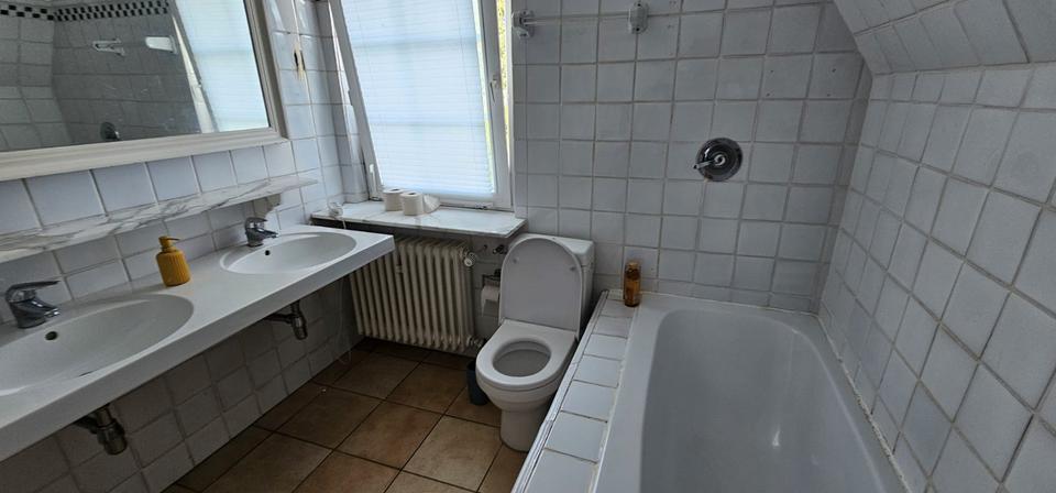 Einfamilienhaus Hanau Großauheim - 4.5 Zimmer, 131 m&sup2;, 1.600&euro; | Angebot:26355586