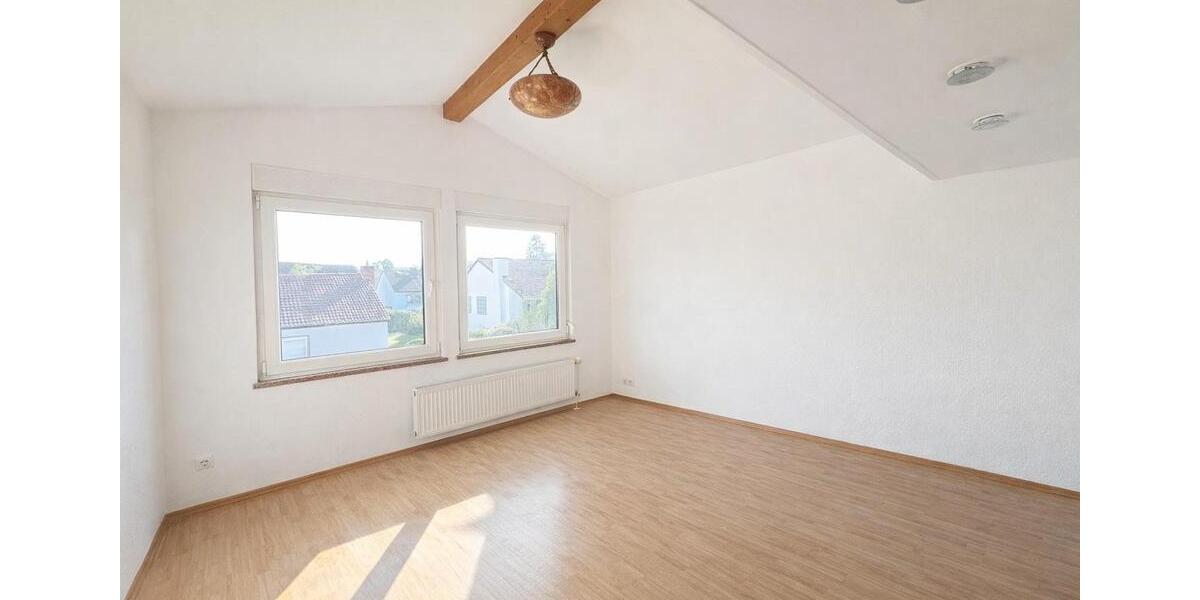 Maisonettenwohnung Dietzenbach - 4.5 Zimmer, 138 m&sup2;, 1.500&euro; | Angebot:25806101