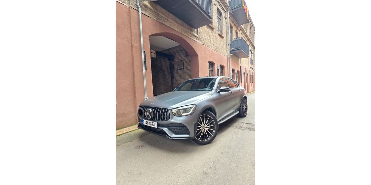 Mercedes-Benz GLC 300 75.000 km 44.200 &euro; Gründau 63584