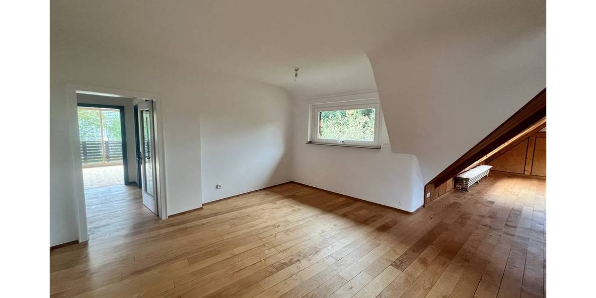 Etagenwohnung Biebergemünd Kassel - 5 Zimmer, 150 m&sup2;, 1.250&euro; | Angebot:25776057