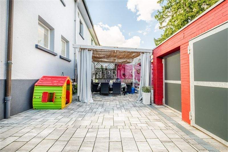 Doppelhaushälfte rankfurt Fechenheim - 6 Zimmer, 140 m&sup2;, 630.000&euro; | Angebot:25897957