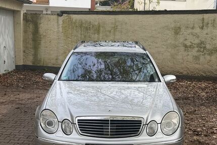 Mercedes-Benz E 500 200.000 km 5.000 &euro; Offenbach am main 63065
