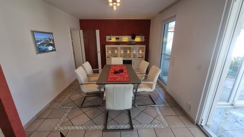 Erdgeschoßwohnung Wöllstadt - 3 Zimmer, 115 m&sup2;, 1.500&euro; | Angebot:25586502