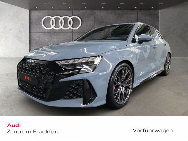 Audi RS3 9.900 km 65.680 &euro; Frankfurt am Main 60314